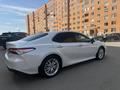 Toyota Camry 2020 года за 14 600 000 тг. в Костанай – фото 10