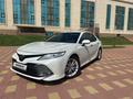 Toyota Camry 2020 года за 14 600 000 тг. в Костанай