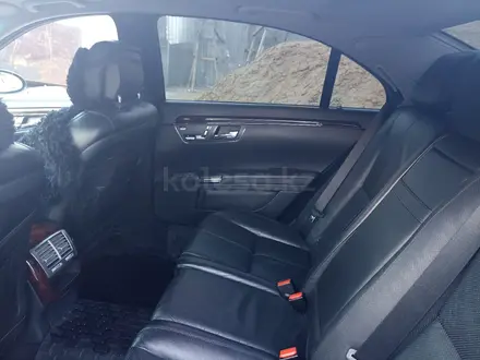 Mercedes-Benz S 350 2007 года за 10 000 000 тг. в Караганда – фото 28