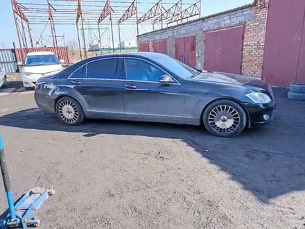 Mercedes-Benz S 350 2007 года за 10 000 000 тг. в Караганда – фото 43