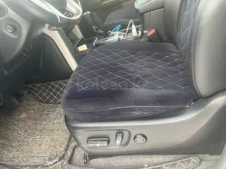 Toyota Land Cruiser Prado 2012 года за 20 000 000 тг. в Астана – фото 8