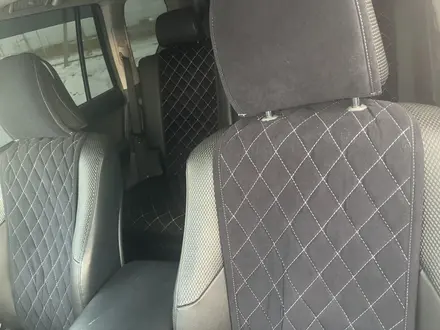 Toyota Land Cruiser Prado 2012 года за 20 000 000 тг. в Астана – фото 3