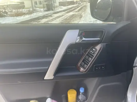 Toyota Land Cruiser Prado 2012 года за 20 000 000 тг. в Астана – фото 9