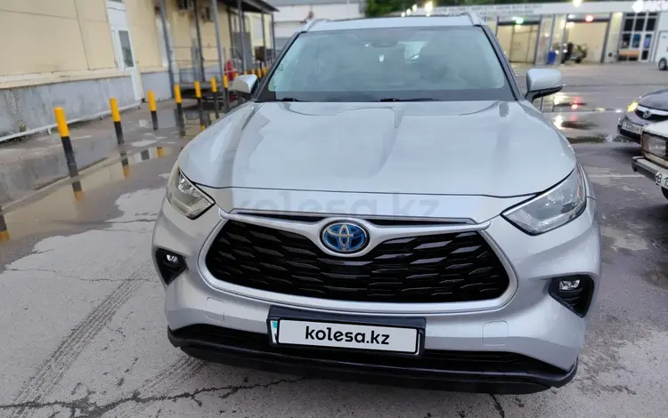 Toyota Highlander 2022 года за 22 500 000 тг. в Алматы