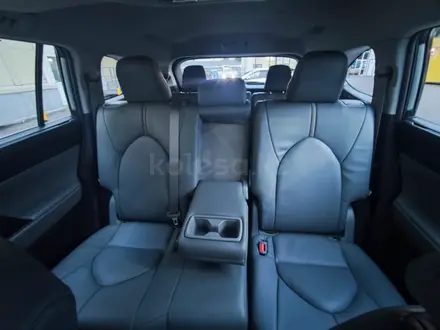 Toyota Highlander 2022 года за 22 500 000 тг. в Алматы – фото 8