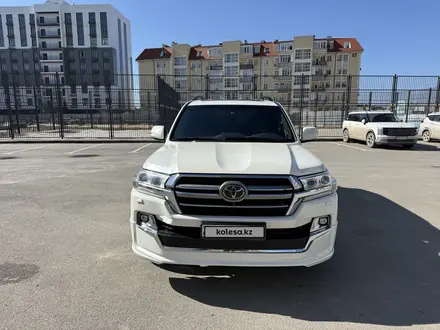 Toyota Land Cruiser 2019 года за 39 000 000 тг. в Актау