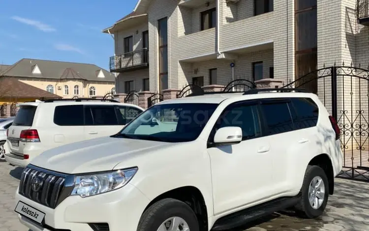 Toyota Land Cruiser Prado 2019 года за 27 000 000 тг. в Актау