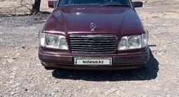 Mercedes-Benz E 220 1994 года за 1 800 000 тг. в Кентау