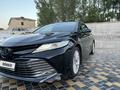 Toyota Camry 2020 года за 15 800 000 тг. в Актау