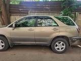 Lexus RX 300 1999 годаүшін4 800 000 тг. в Алматы – фото 4