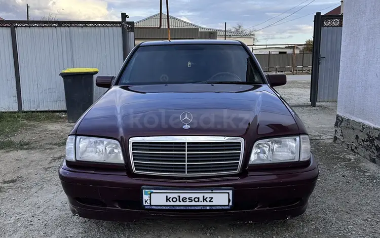 Mercedes-Benz C 180 1997 годаfor3 000 000 тг. в Атырау