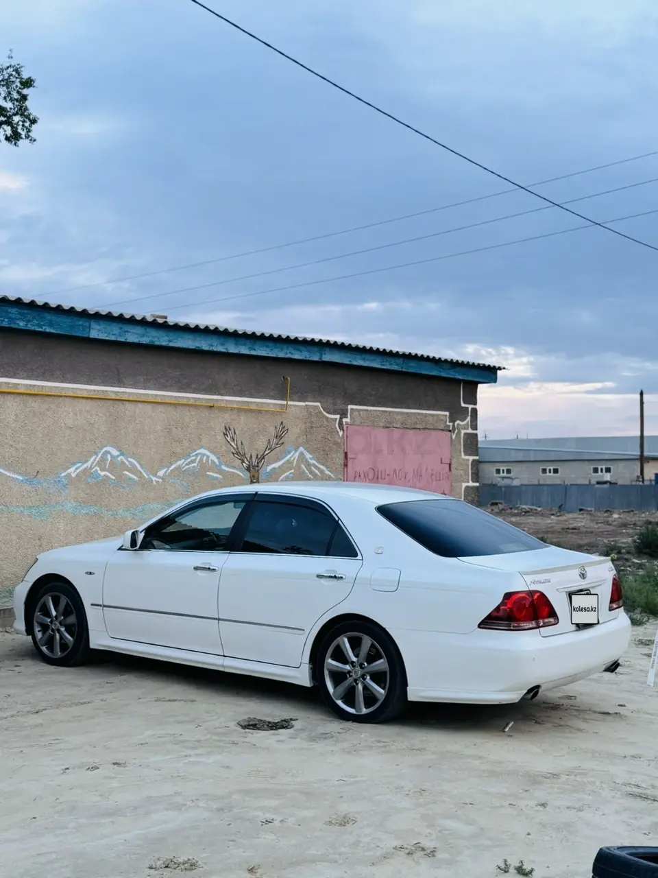 Toyota Crown, 2008