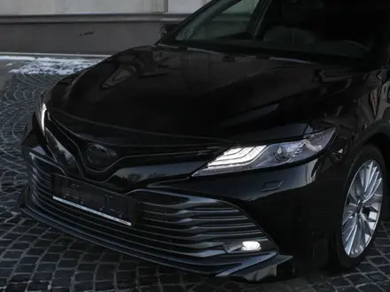 Toyota Camry 2020 года за 16 000 000 тг. в Алматы – фото 2