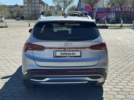 Hyundai Santa Fe 2022 года за 16 500 000 тг. в Астана – фото 15