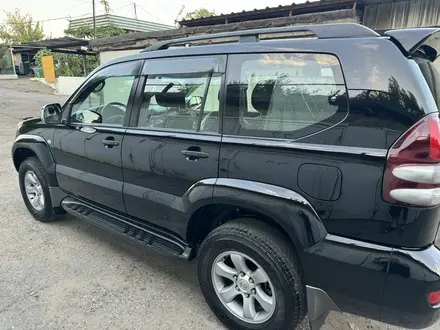 Toyota Land Cruiser Prado 2007 года за 12 900 000 тг. в Алматы – фото 11