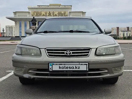 Toyota Camry 2001 года за 3 500 000 тг. в Талдыкорган