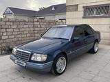 Mercedes-Benz E 280 1994 года за 3 400 000 тг. в Жанаозен