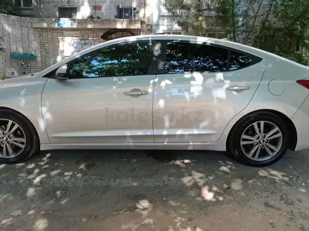 Hyundai Elantra 2018 года за 8 800 000 тг. в Павлодар – фото 3