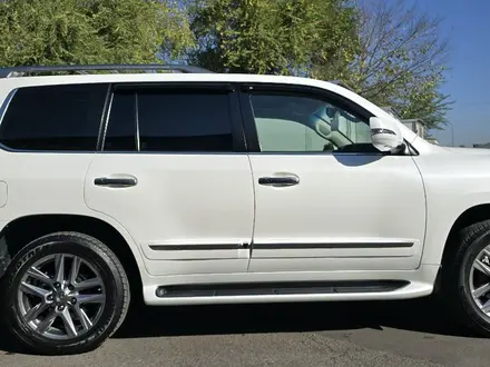 Lexus LX 570 2014 года за 33 000 000 тг. в Алматы – фото 3