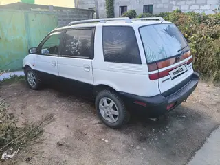 Mitsubishi Space Wagon
