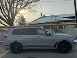 BMW X7 2022 года за 49 800 000 тг. в Алматы – фото 5