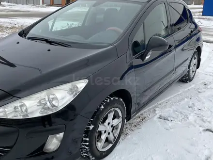 Peugeot 308 2010 года за 2 100 000 тг. в Актобе – фото 2