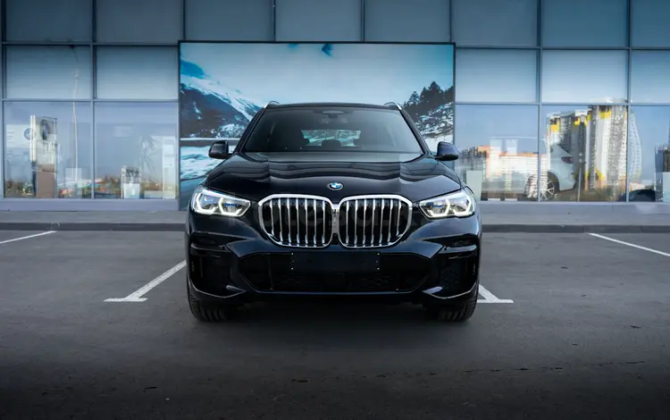 BMW X5 XDrive 40i 2022 года за 54 000 000 тг. в Караганда
