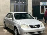 Chevrolet Lacetti 2008 годаүшін4 050 000 тг. в Шымкент – фото 2