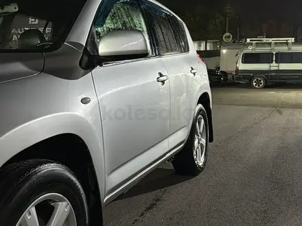 Toyota RAV4 2006 года за 6 700 000 тг. в Алматы – фото 2