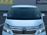 Toyota Vellfire 2010 года за 5 800 000 тг. в Актобе