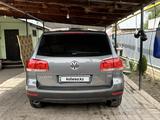 Volkswagen Touareg 2003 года за 3 900 000 тг. в Алматы – фото 5