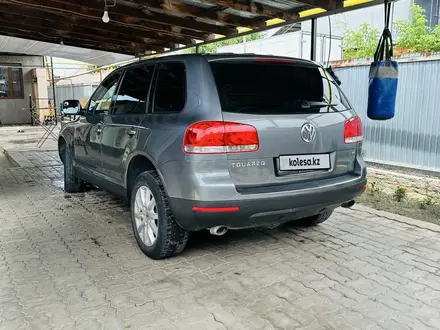 Volkswagen Touareg 2003 года за 3 900 000 тг. в Алматы – фото 6