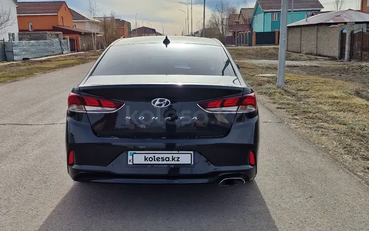 Hyundai Sonata 2017 года за 9 600 000 тг. в Астана