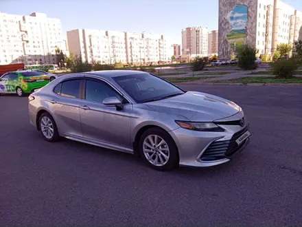 Toyota Camry 2021 года за 11 000 000 тг. в Астана – фото 4