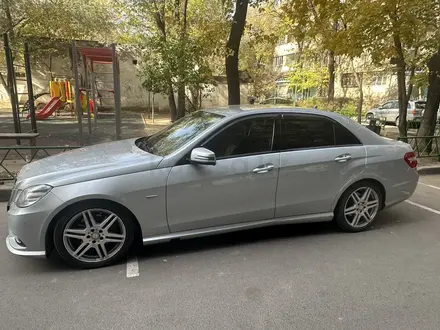 Mercedes-Benz E 200 2011 года за 7 800 000 тг. в Алматы – фото 4