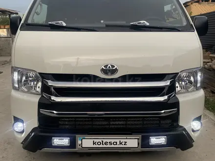 Toyota Hiace 2013 года за 12 700 000 тг. в Алматы – фото 11