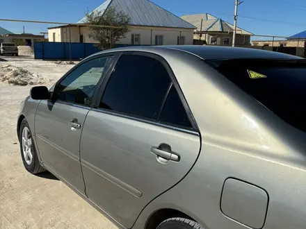 Toyota Camry 2005 года за 5 000 000 тг. в Бейнеу – фото 6