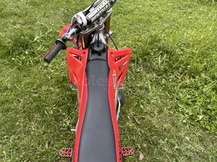 Honda  CR 125R 2004 года за 1 200 000 тг. в Алматы – фото 2