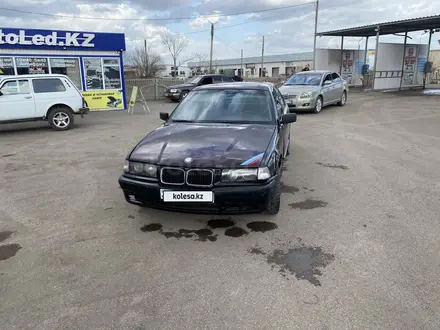 BMW 318 1992 года за 850 000 тг. в Караганда – фото 3