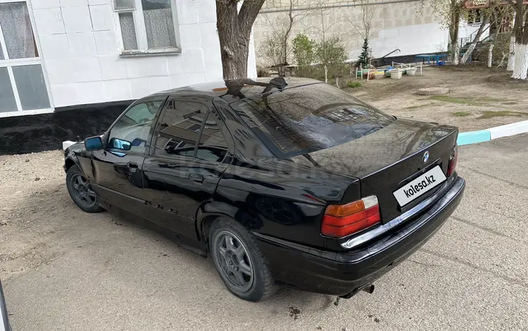 BMW 318 1992 года за 850 000 тг. в Караганда