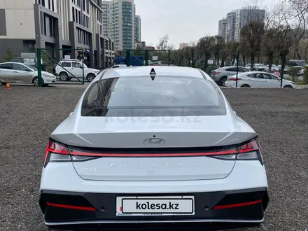 Hyundai Elantra Luxe 2024 годаүшін9 150 000 тг. в Алматы – фото 3