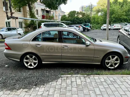 Mercedes-Benz C 230 2007 года за 4 550 000 тг. в Уральск – фото 11