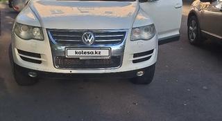 Volkswagen Touareg 2008 года за 7 250 000 тг. в Алматы