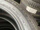 Зимние шины Dunlop Winter Maxx SJ8 265/50R22 за 500 000 тг. в Алматы – фото 2