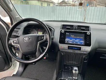 Toyota Land Cruiser Prado 2019 года за 23 700 000 тг. в Алматы – фото 50