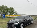 Toyota Camry 2021 годаfor16 000 000 тг. в Семей – фото 2