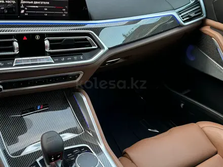 BMW X5 M 2020 года за 50 000 000 тг. в Алматы – фото 15