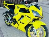 Honda  CBR 600 F 2001 годаүшін3 400 000 тг. в Алматы