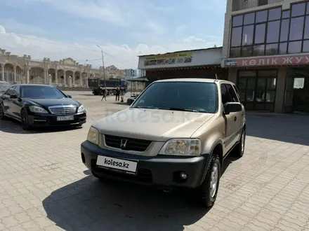 Honda CR-V 2000 года за 3 800 000 тг. в Алматы – фото 2