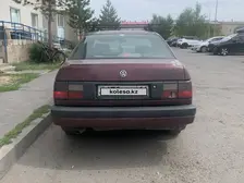 Volkswagen Passat, 1992